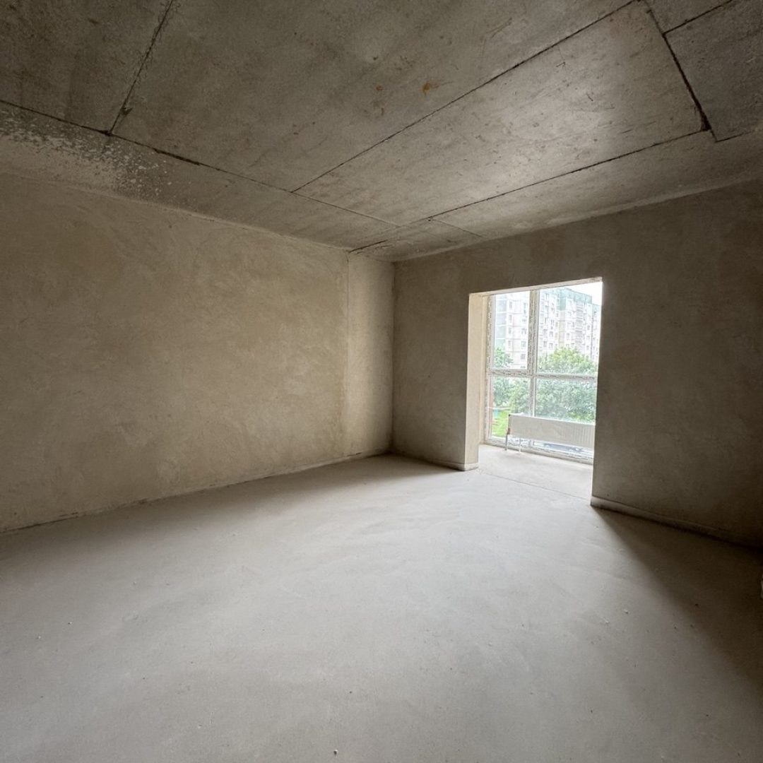 photo_5195146193490018683_y