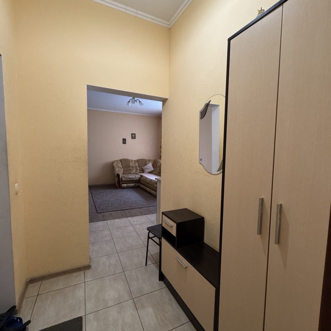 photo_5195146193490018706_y