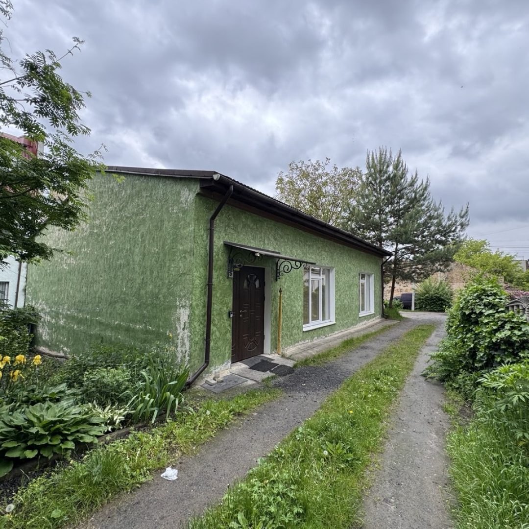 photo_5195146193490018716_y