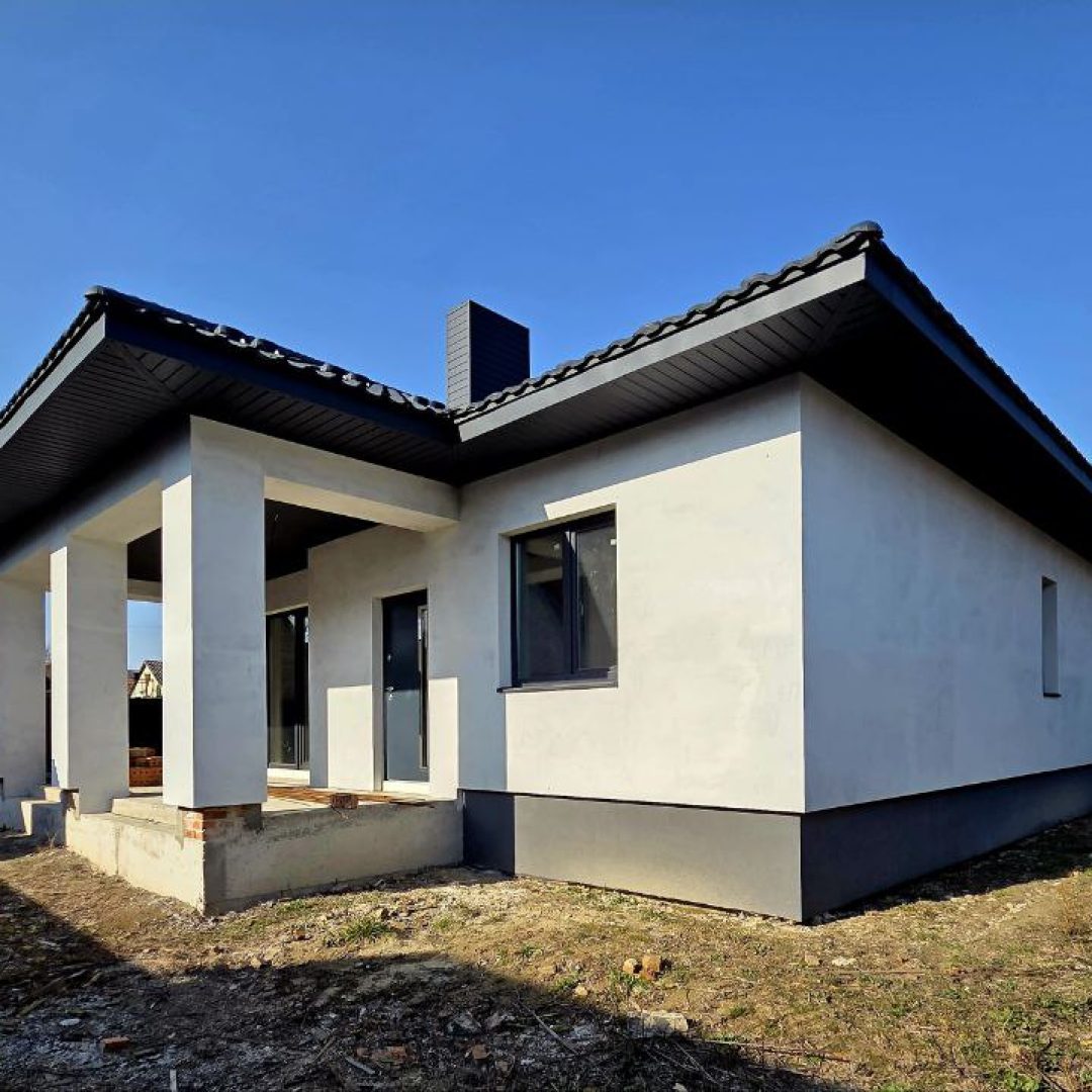 photo_5303010367237723339_y