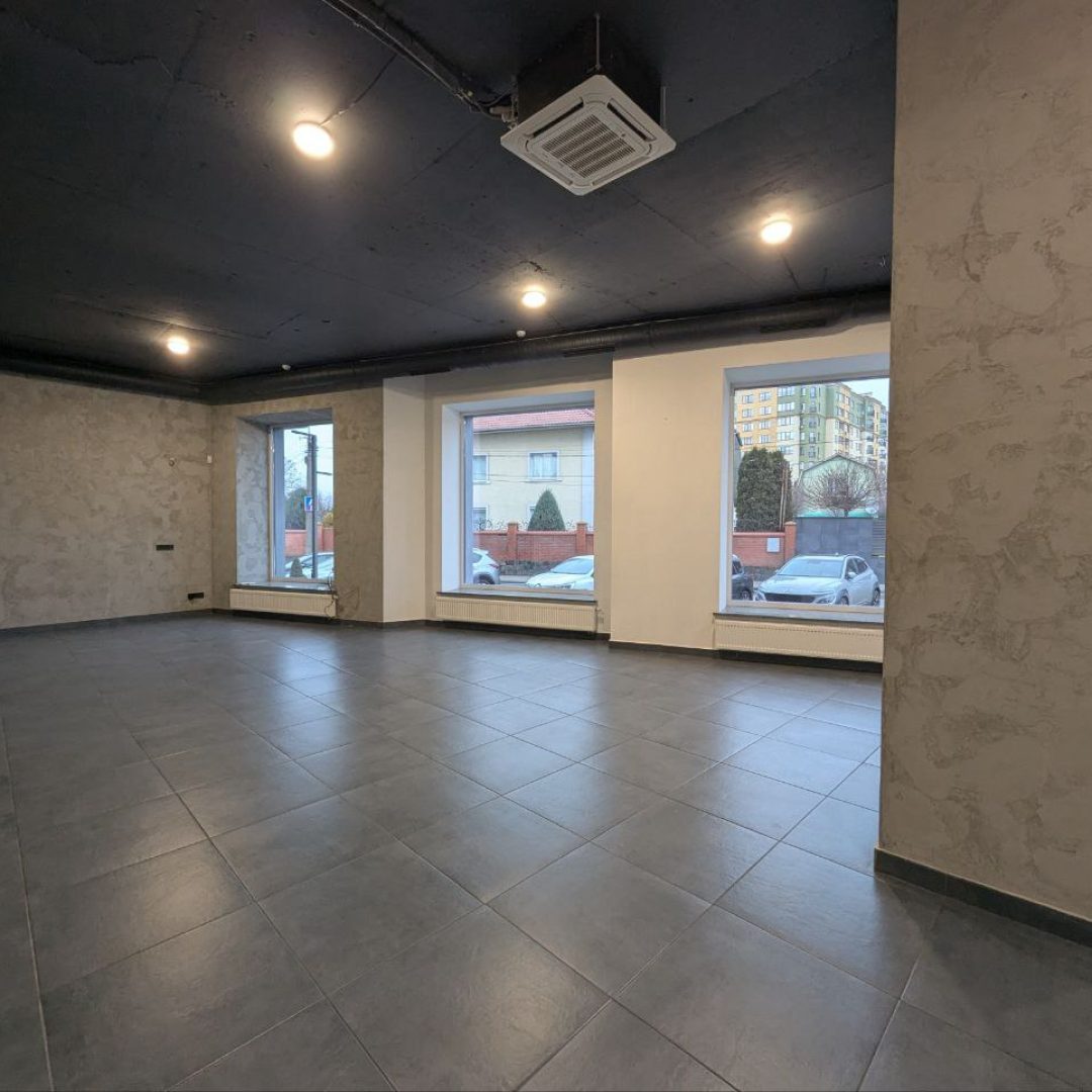 photo_5341819081839023101_y