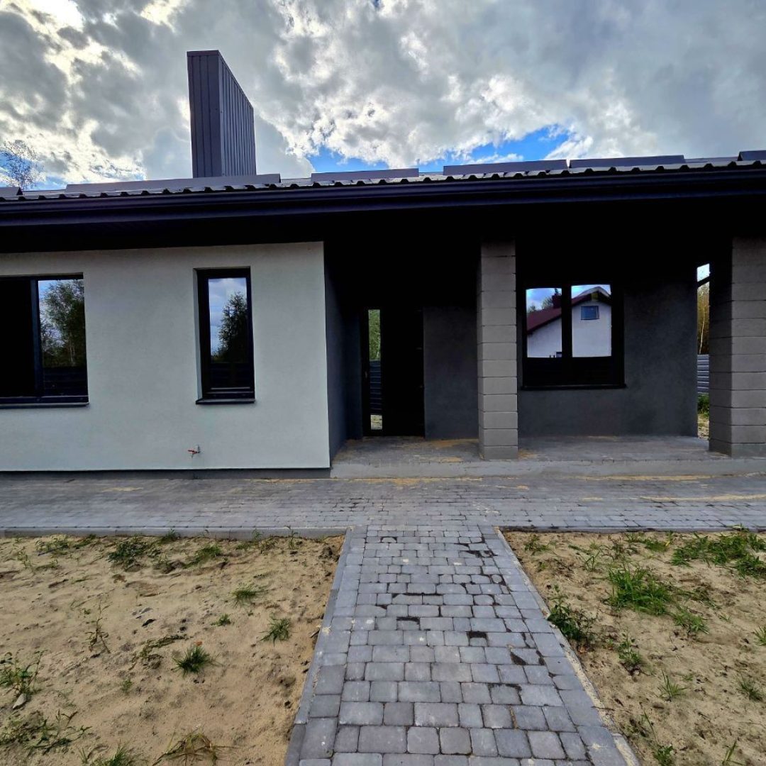 photo_5373160179748704205_y