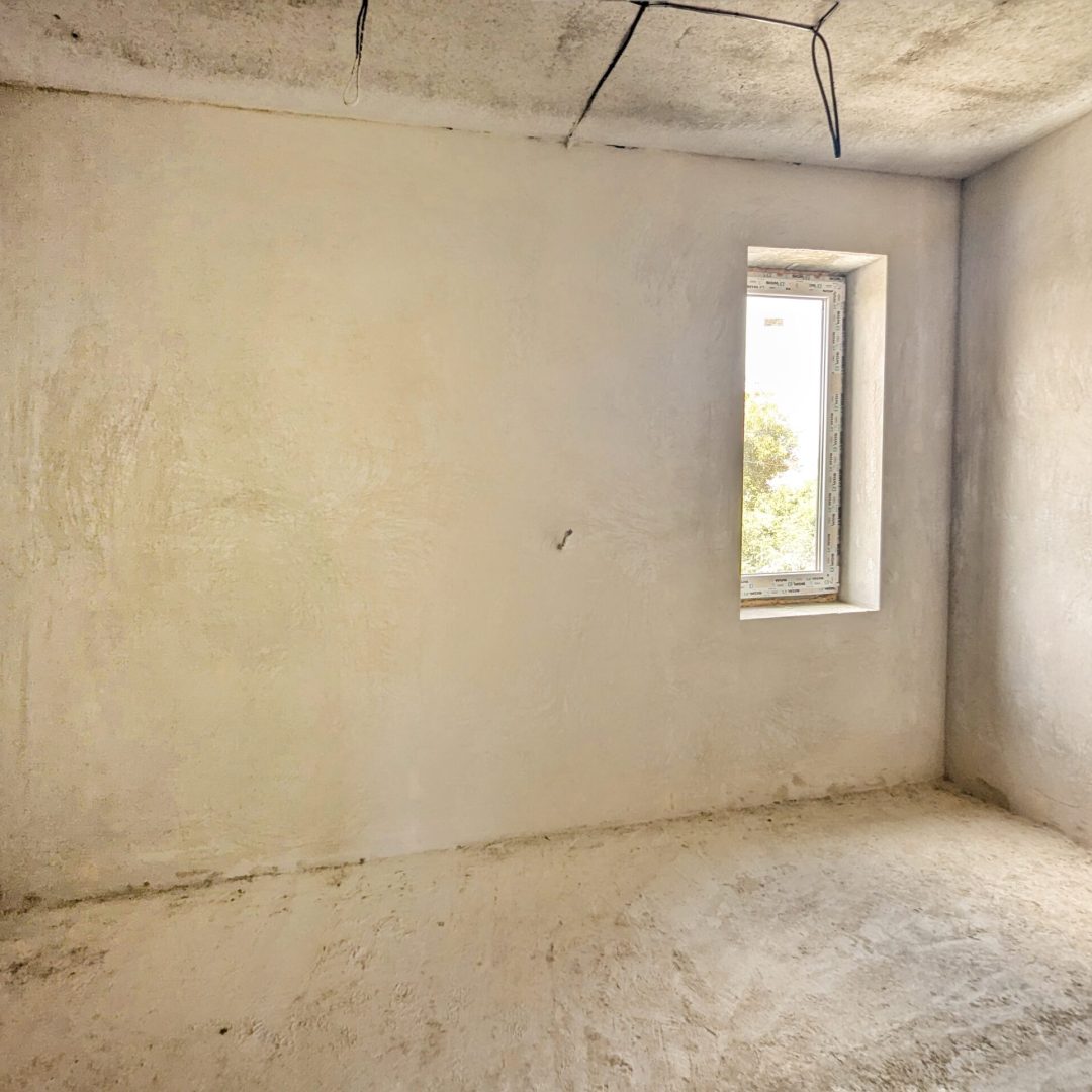 PXL_20250904_100916610